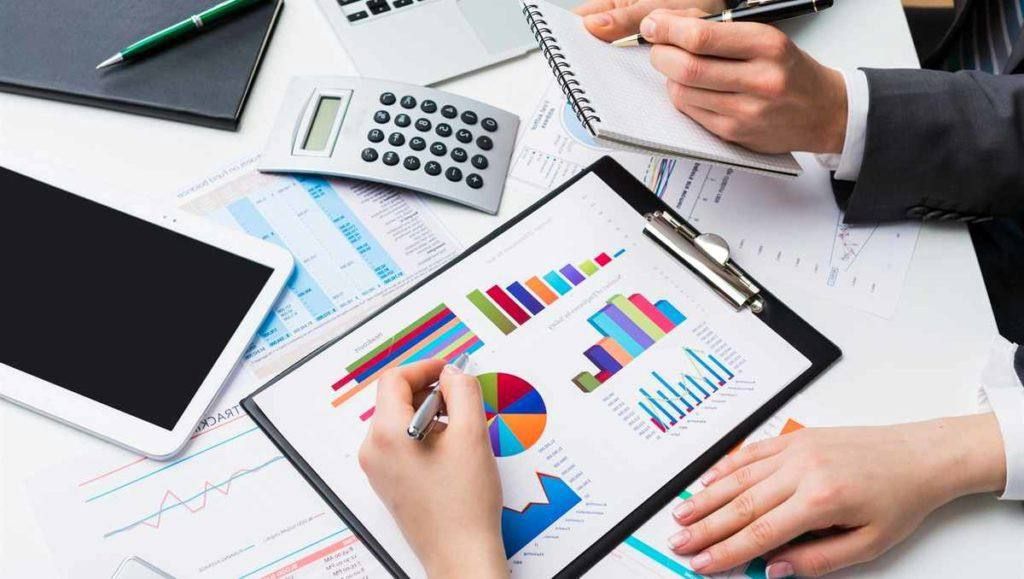 Geschäftsplanung und Finanzanalyse im Fokus